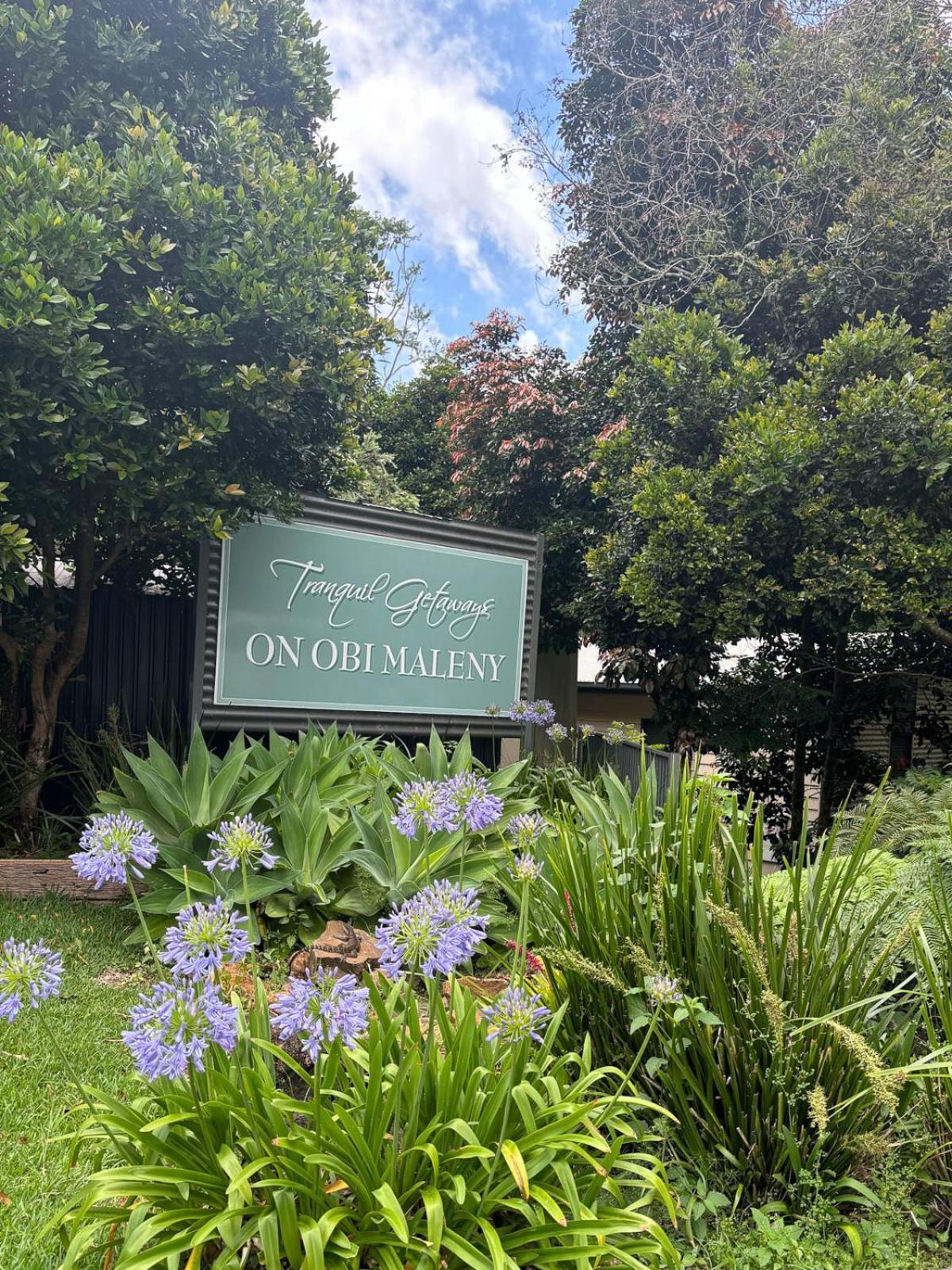 Tranquil Getaways On Obi Maleny Hotell Exteriör bild